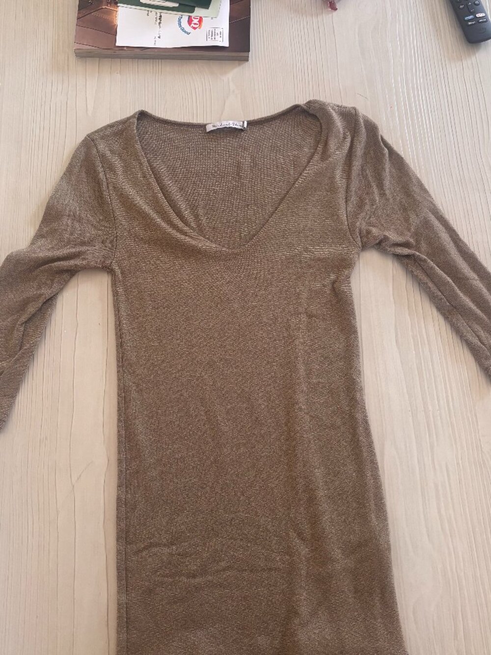 Michael Stars Gold mid-length Sleeve Shirt